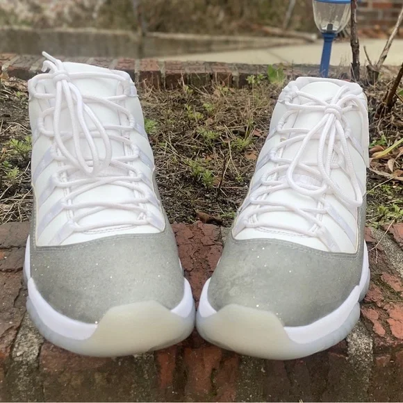 Jordan 11 Vast Grey size 10M/11.5W - Picture 4 of 6